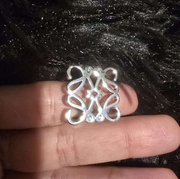 Loewe Silver Scrollwork Ring - Picture 8 of 12
